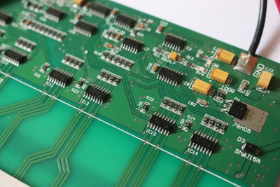 Tear Jacquard KTNFM53-4/66-768 (Sistema de tecelagem de tecido estreito)