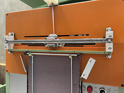 Máquina de embalagem de fitas (festooning)